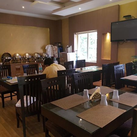 Sbs Grand Hotell Coimbatore Exteriör bild