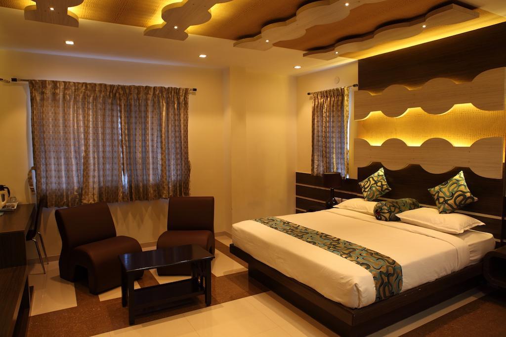 Sbs Grand Hotell Coimbatore Rum bild