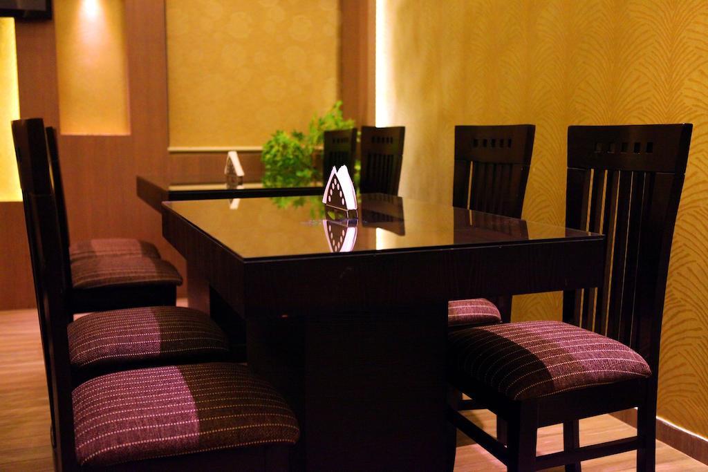 Sbs Grand Hotell Coimbatore Exteriör bild