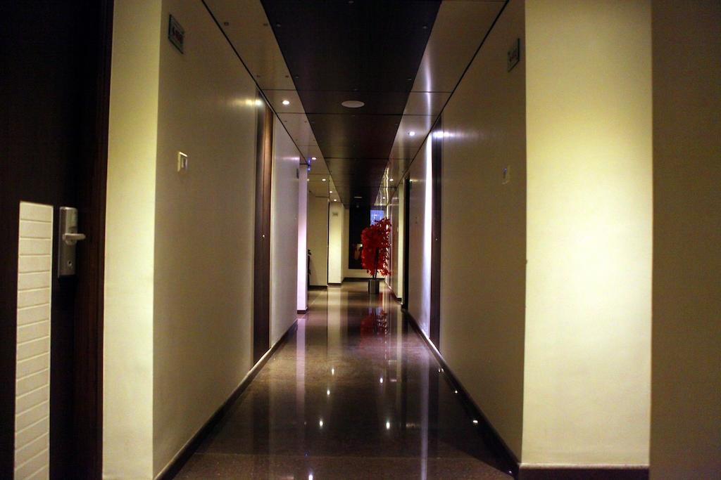 Sbs Grand Hotell Coimbatore Exteriör bild