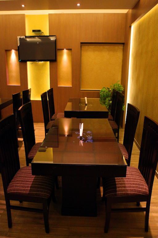 Sbs Grand Hotell Coimbatore Exteriör bild