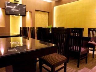 Sbs Grand Hotell Coimbatore Exteriör bild